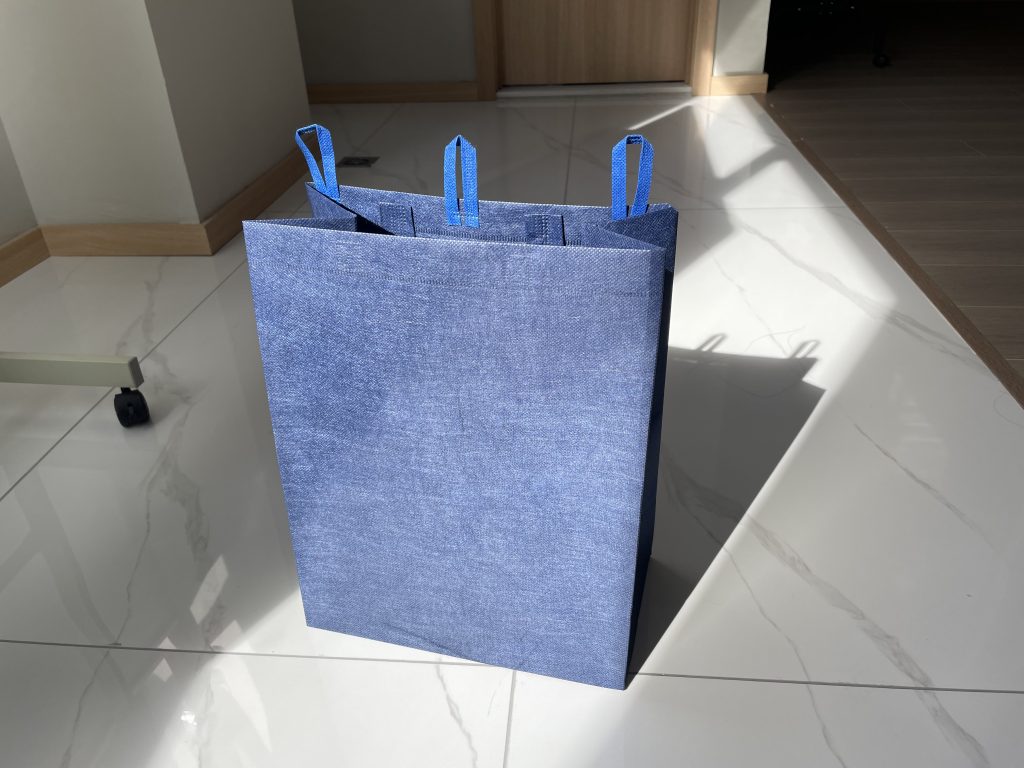 先进的RPET立体袋制袋机有什么用？一篇文章告诉你